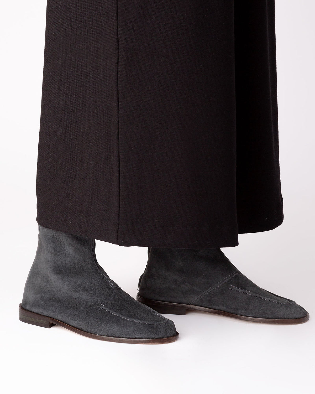 JULIOL BOOT SUEDE - Soft Low-Calf Boot
