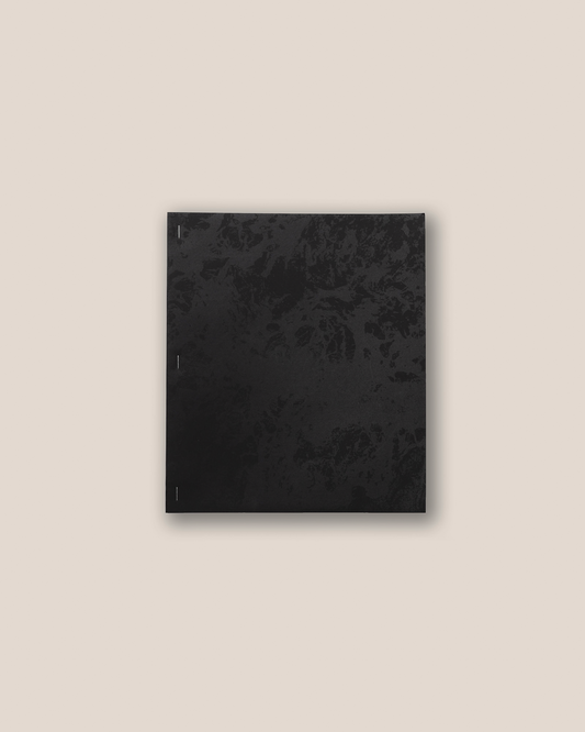 ILLA - Photo Book By Salva López