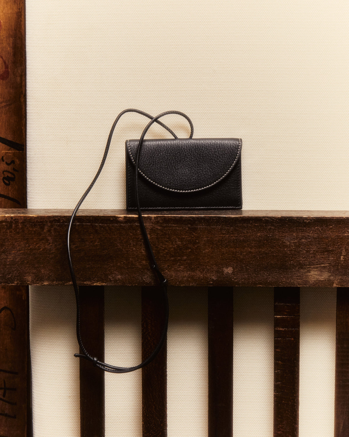 PENJAT - Leather Wallet with Strap