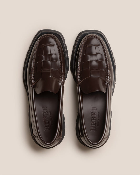 NOMBELA SPORT - Men's Tread Sole Interwoven Detail Slip-On Loafer