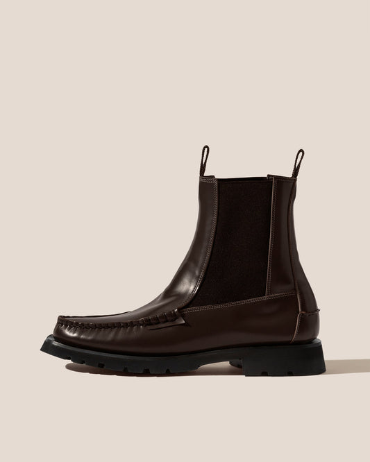 ALDA SPORT - Tread Sole Low-Calf Chelsea Boot