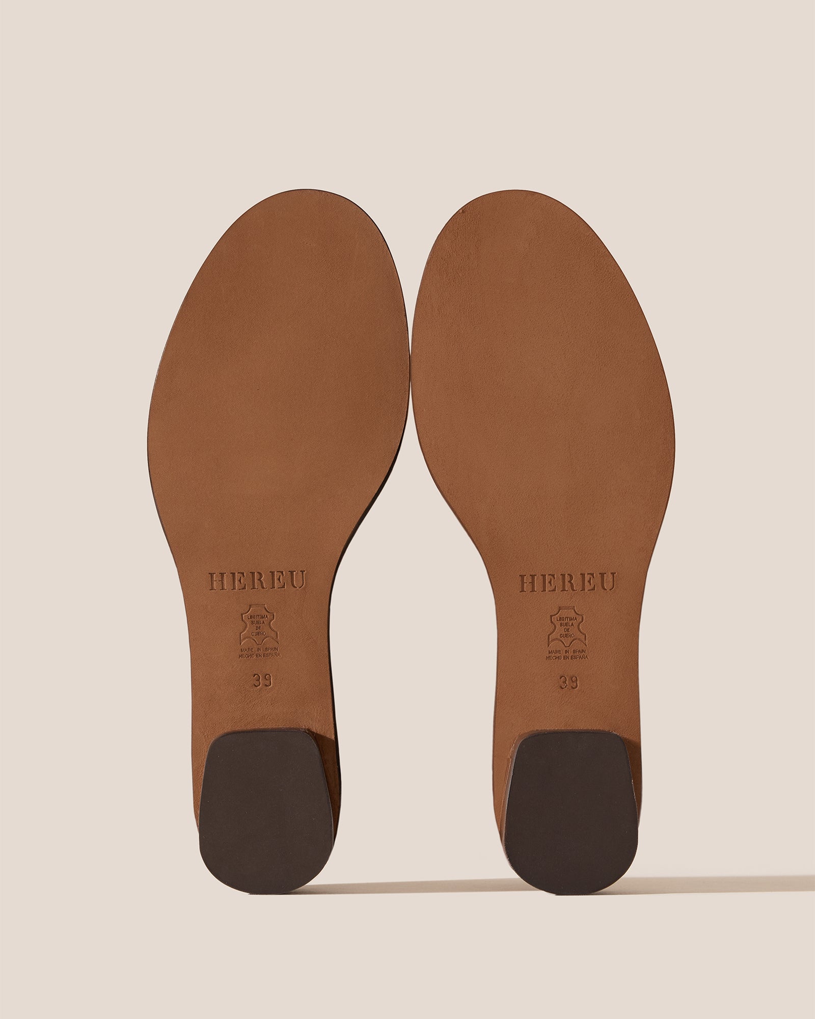 PUNTERA R MID - Mid-Heel Pump