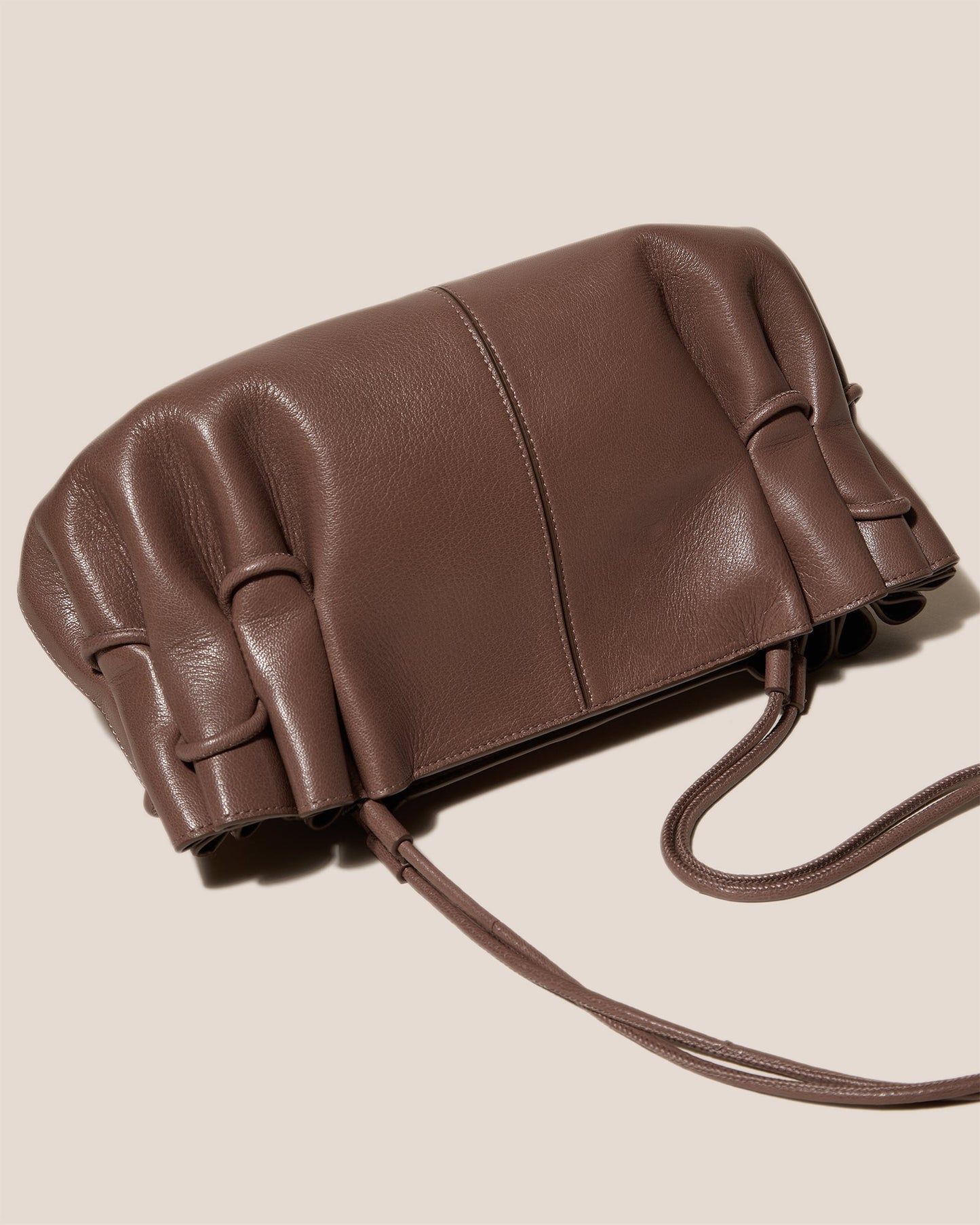 ARTA - Pleated Shoulder Bag
