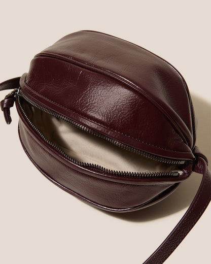 BOYA DISTRESSED - Ball-Shaped Crossbody Bag