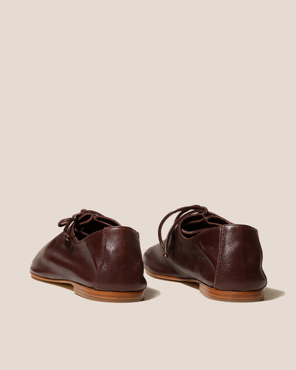 PLEGADA SHINY - Deconstructed Lace-up Shoe