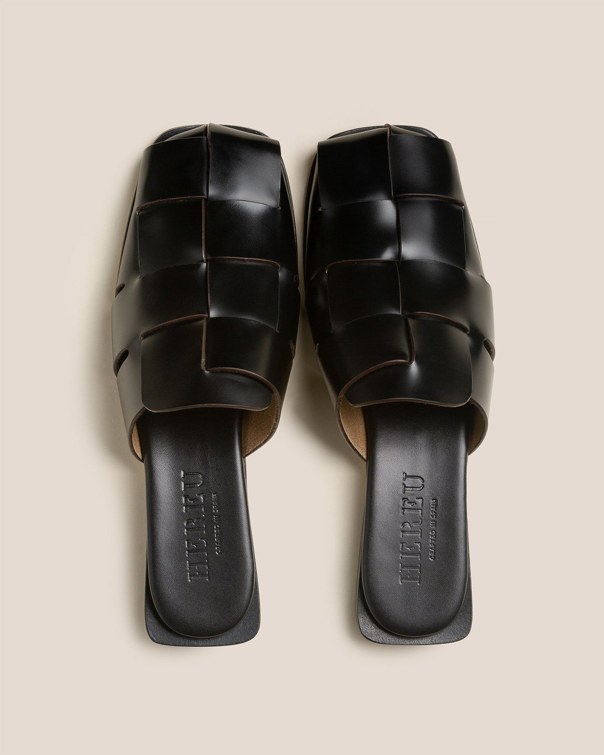 CORAIA - Interwoven Mule