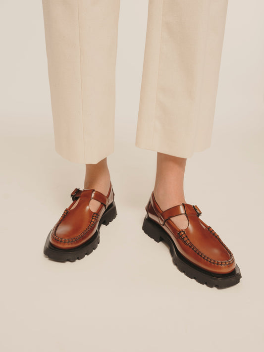ALBER SPORT - Tread Sole T-Bar Loafer