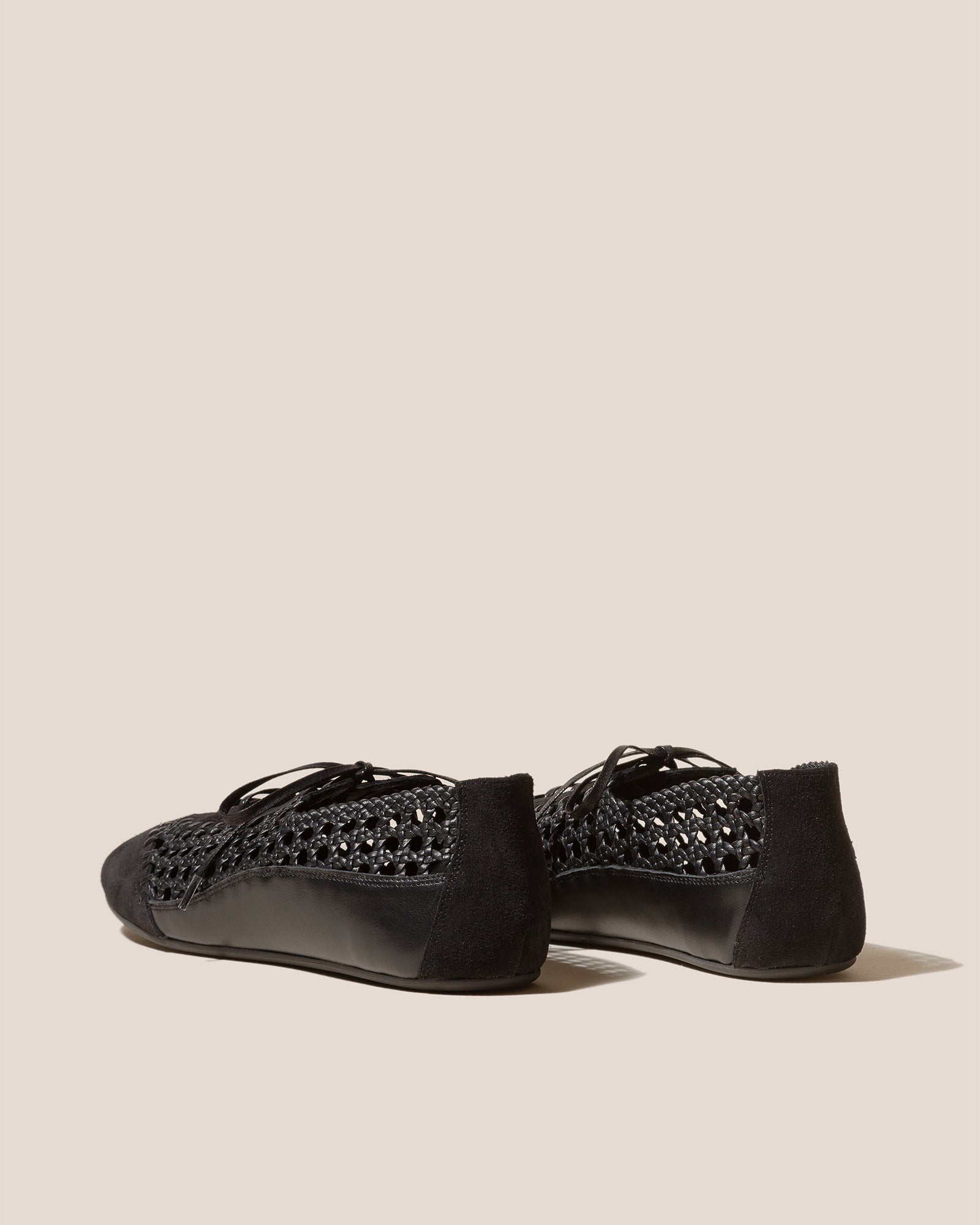 ESPORTIU WOVEN - Lace-Up Sporty Shoe