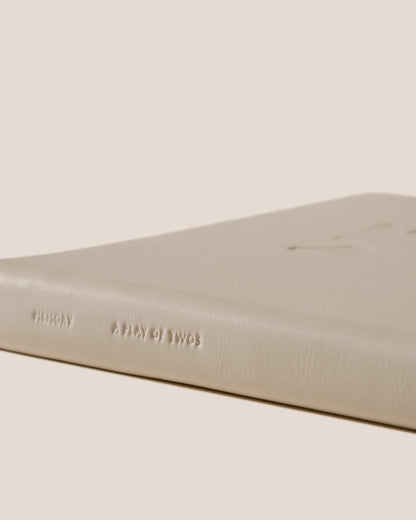 MEMORY. A PLAY OF TWOS - HEREU Photobook