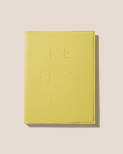 MEMORY. A PLAY OF TWOS - HEREU Photobook