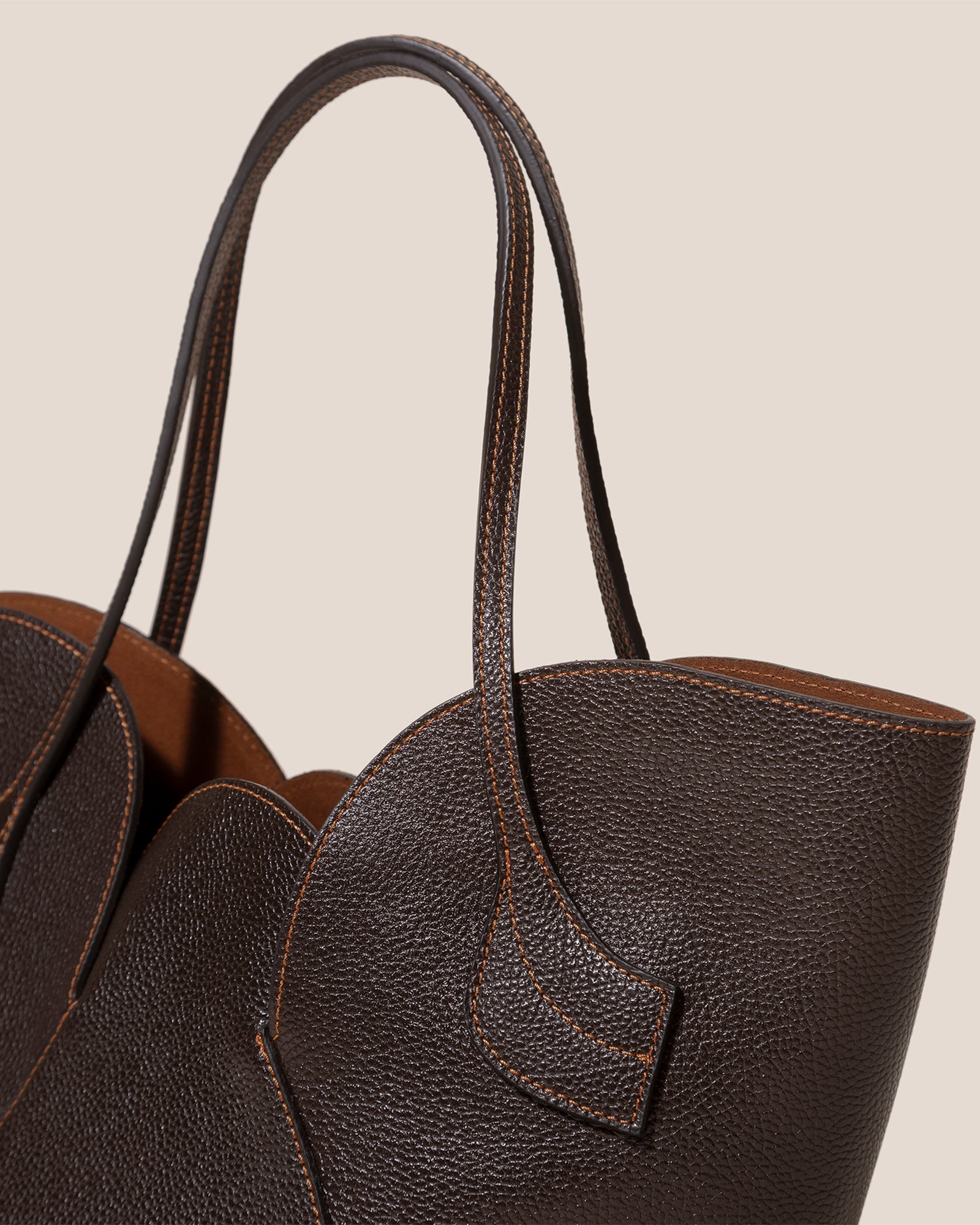 SEPAL S GRAINY - Tulip Shape Zipped Tote Bag