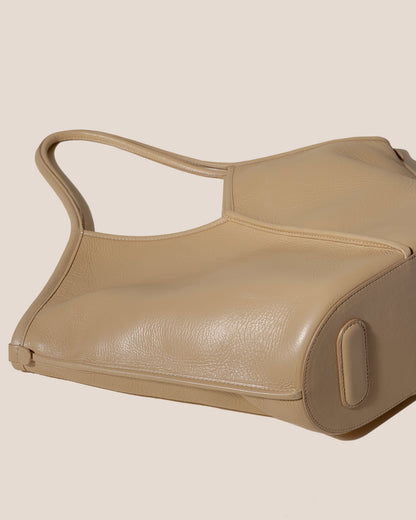 CALELLA DISTRESSED - Leather Tote Bag