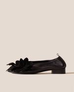 FLORIDA - Flower-Detail Mid-Heel Pump