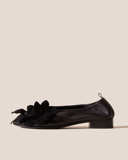 FLORIDA - Flower-Detail Mid-Heel Pump