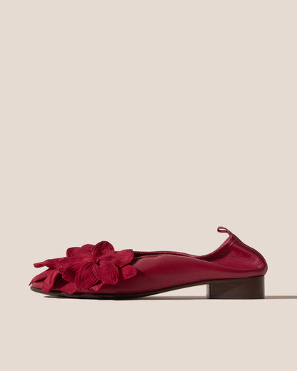 FLORIDA - Flower-Detail Mid-Heel Pump