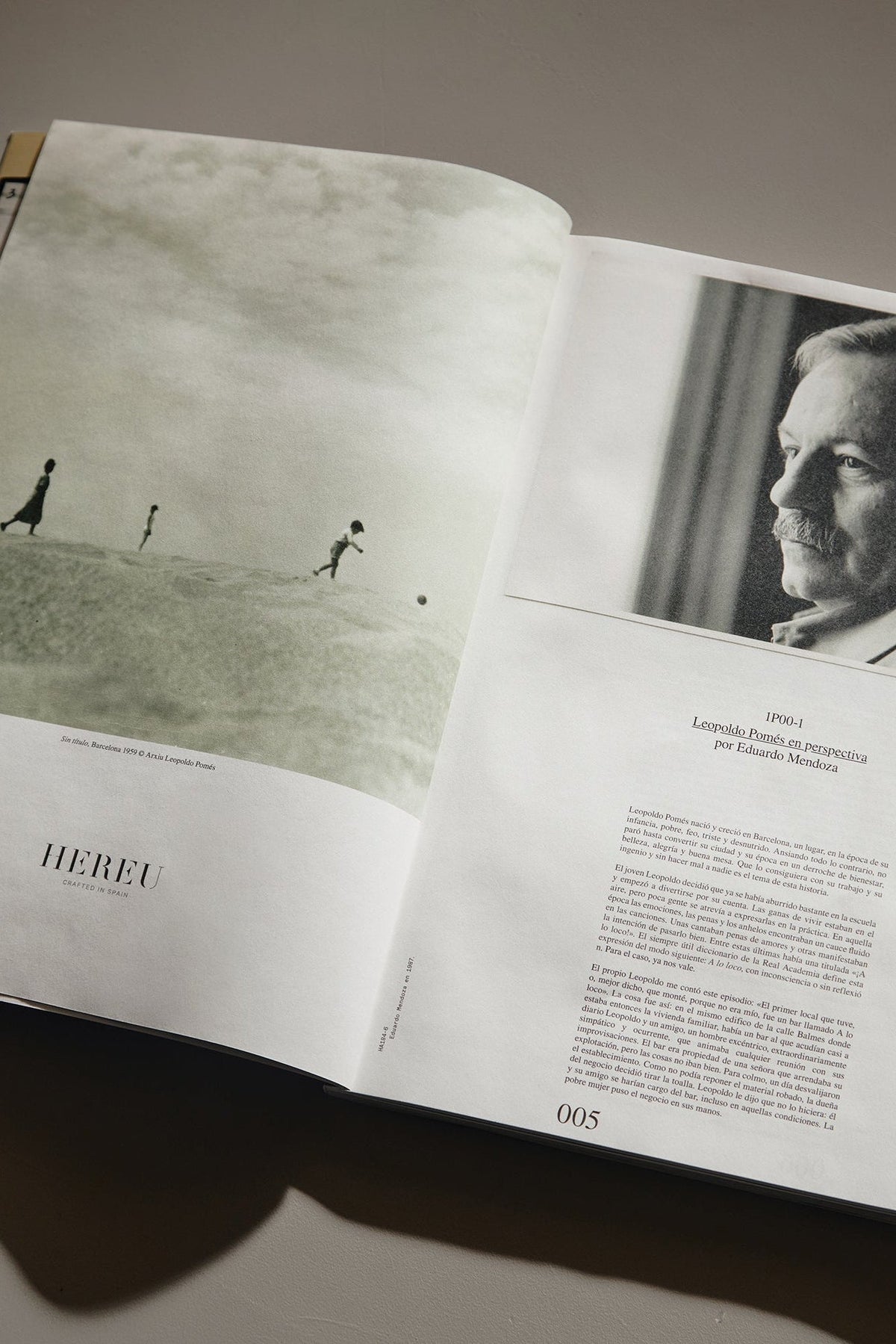 Pomés, Número 1 - Luis Cerveró & Juliet Pomés (eds.) Magazine