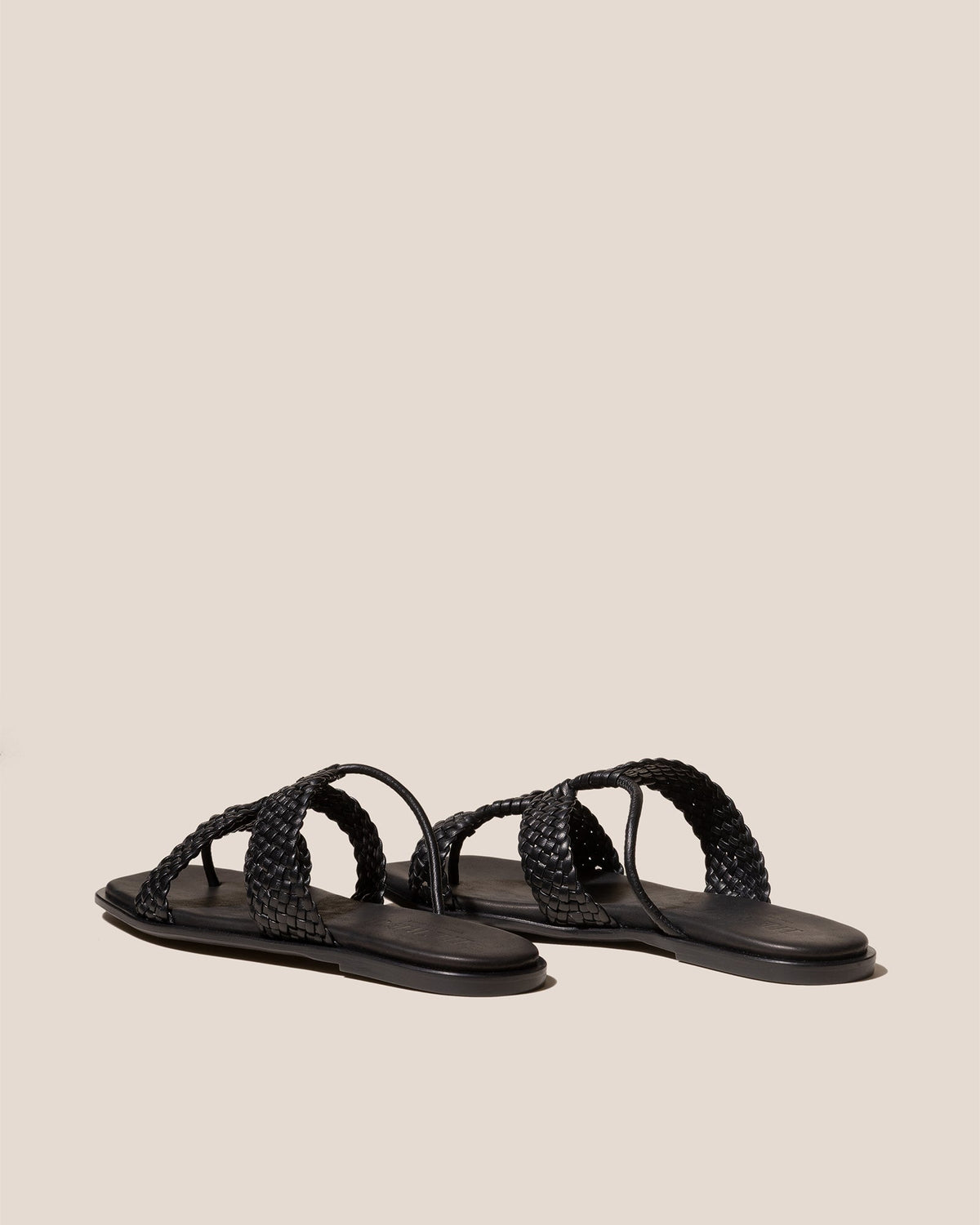 LINA WOVEN - Strappy Toe-Post Sandal