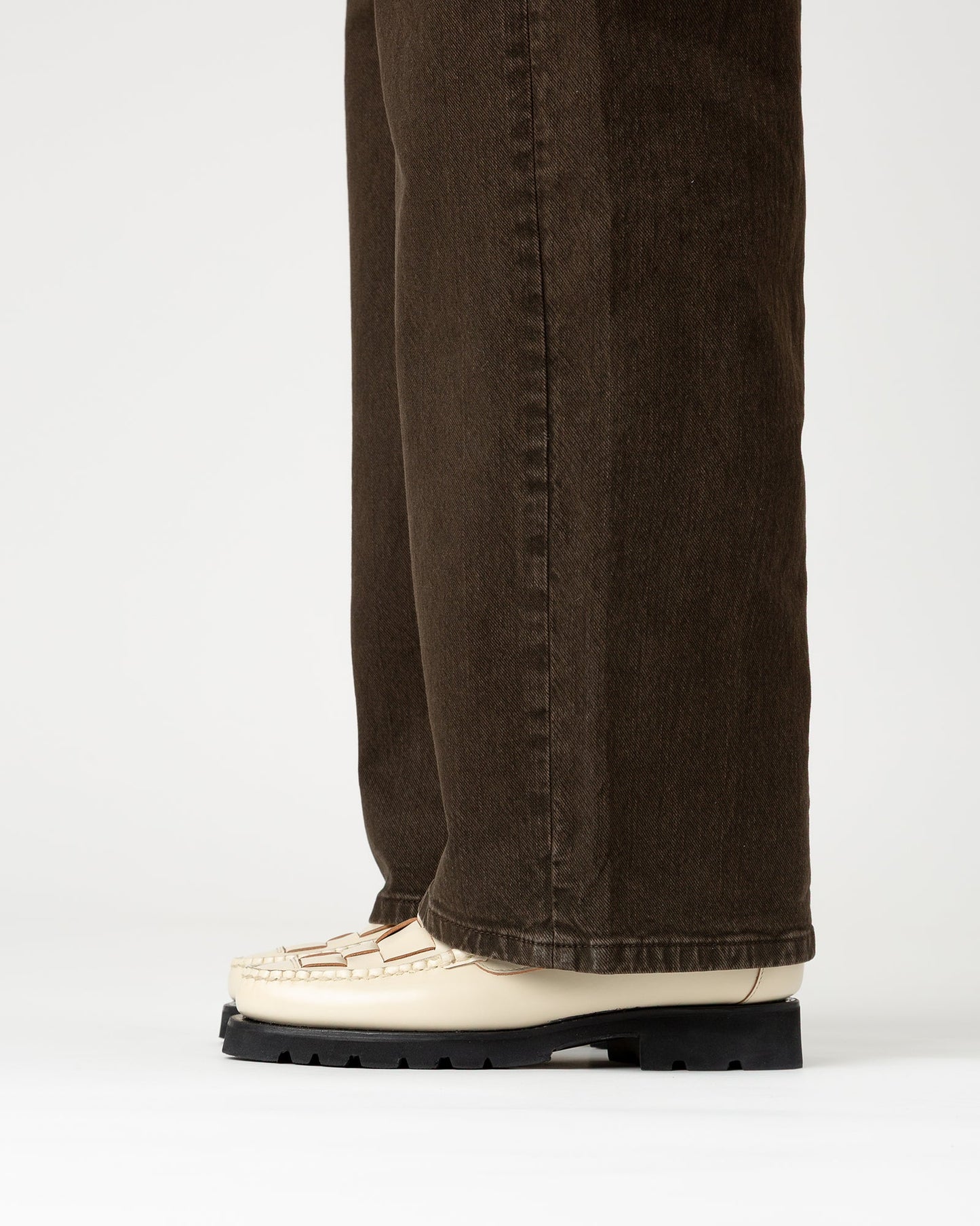NOMBELA R SPORT - Men's Tread Sole Interwoven Detail Slip-On Loafer