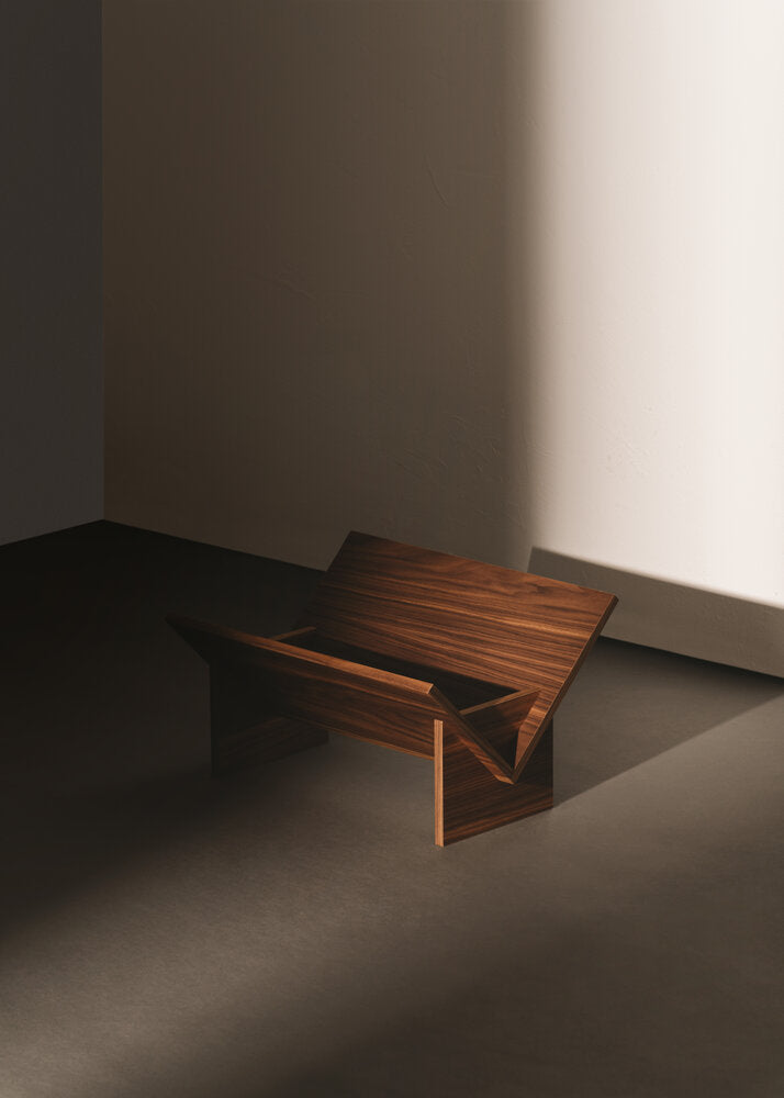 OAKLAND - Bookcase by Santa & Cole
