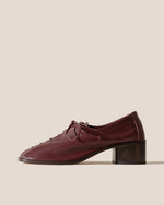 PLEGADA HEELED - Deconstructed Lace-up Shoe