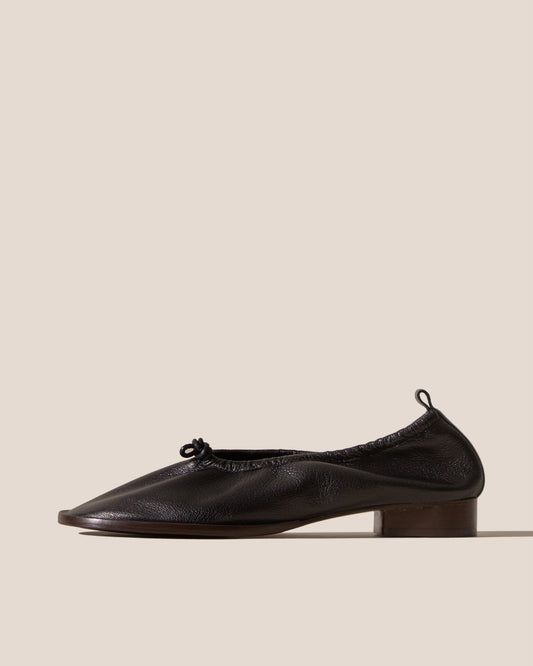 PUNTERA R MID - Mid-Heel Pump