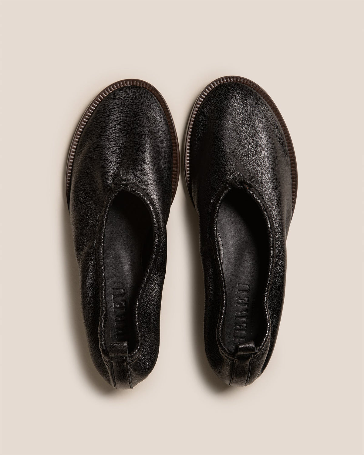 PUNTERA R MID - Mid-Heel Pump
