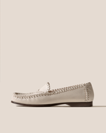 SASTRE SUPPLE SHINY - Braided Seam Slip-On Loafer