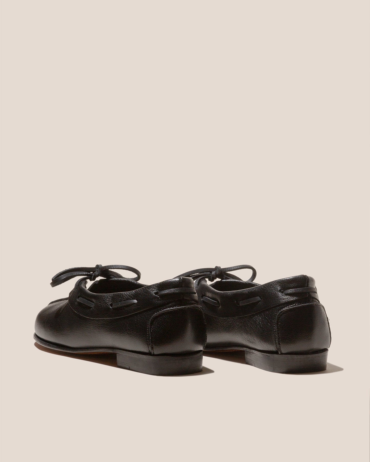 TILLA SUPPLE SHINY - Deconstructed Babouche