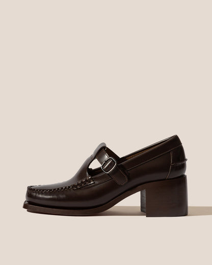 ALBER HEELED - T-Bar Loafer